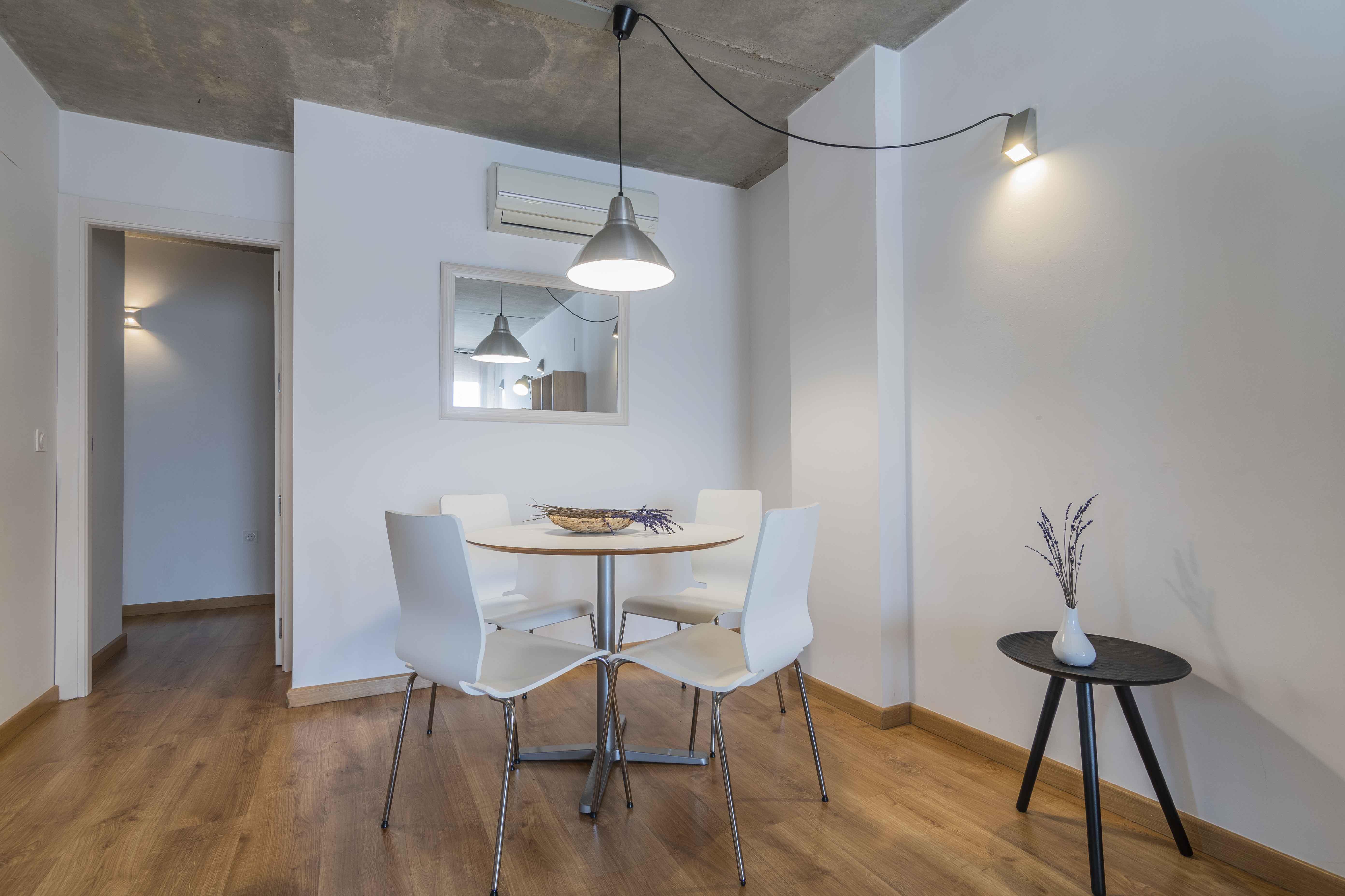 กาซา มอนตัลบัน อปาร์ตาเมนโตส Apartment กรานาดา ภายนอก รูปภาพ