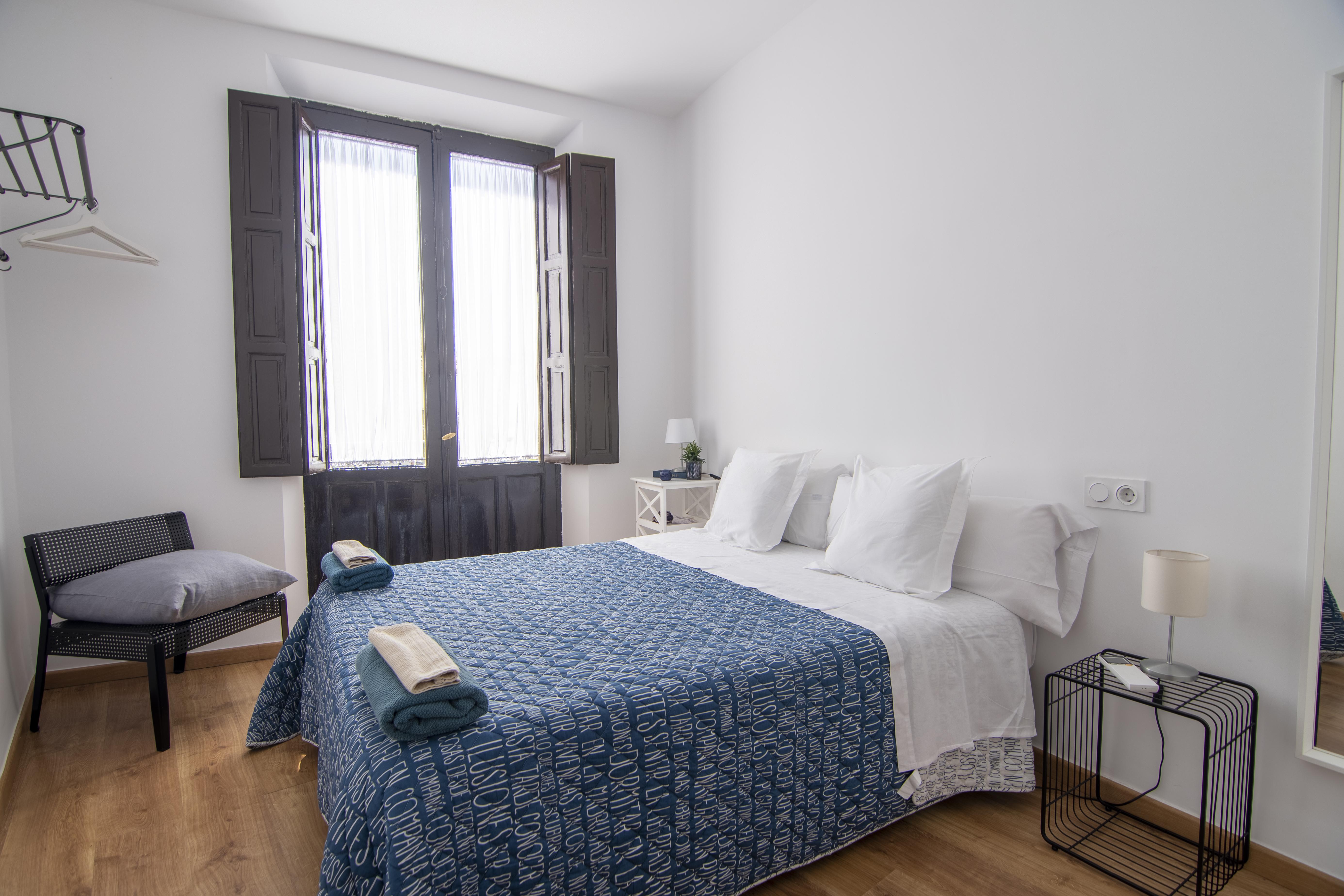 กาซา มอนตัลบัน อปาร์ตาเมนโตส Apartment กรานาดา ภายนอก รูปภาพ