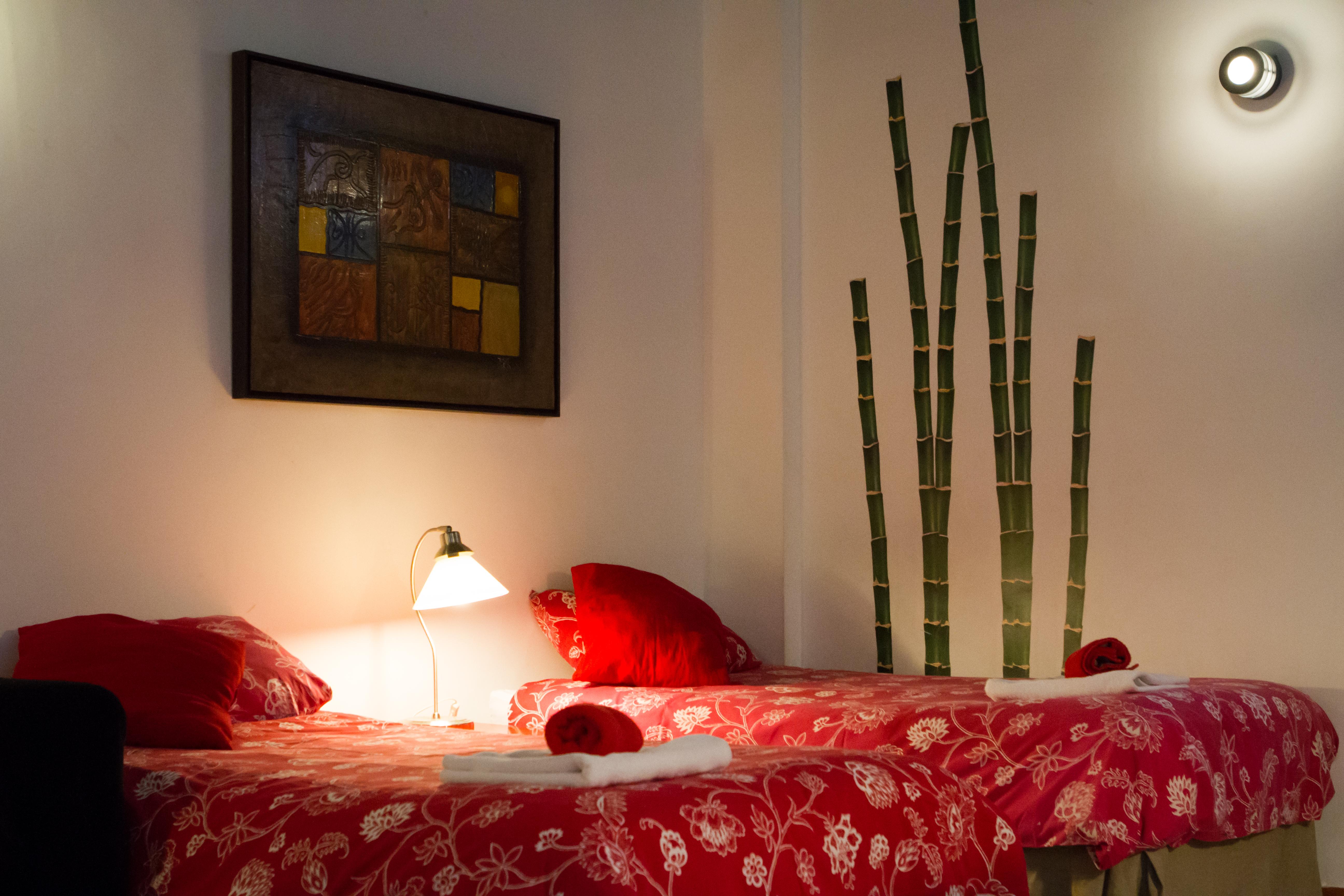 กาซา มอนตัลบัน อปาร์ตาเมนโตส Apartment กรานาดา ภายนอก รูปภาพ